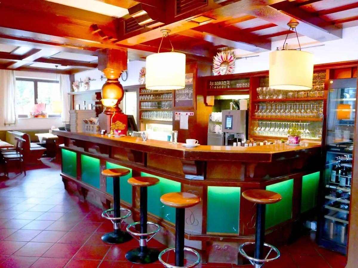 Hartlwirt Gasthof-Hotel Salzburg 3*,  Austria